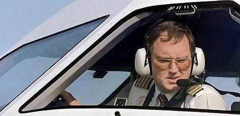 Cuanto cuesta ser piloto. img piloto en avion